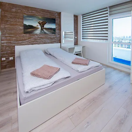 Apartamento Savana Place & Parking *
